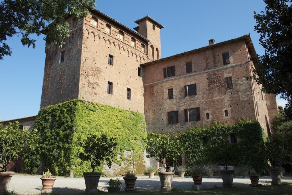 Гостьовий будинок Castello Di San Fabiano Монтероні-д'Арбія Екстер'єр фото